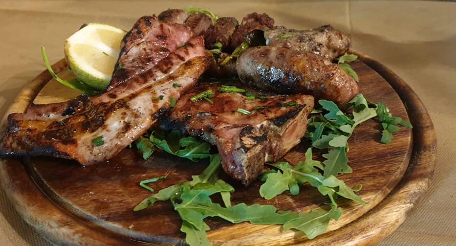 La Bisteccona Trattoria - Carnezzeria - Pizzeria