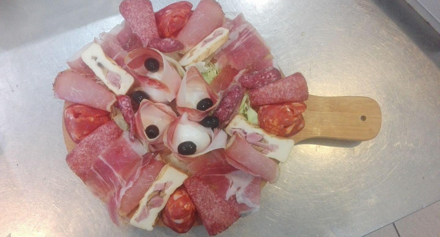 Trattoria Pizzeria Bisteccheria "dalla padella alla brace" photo 4