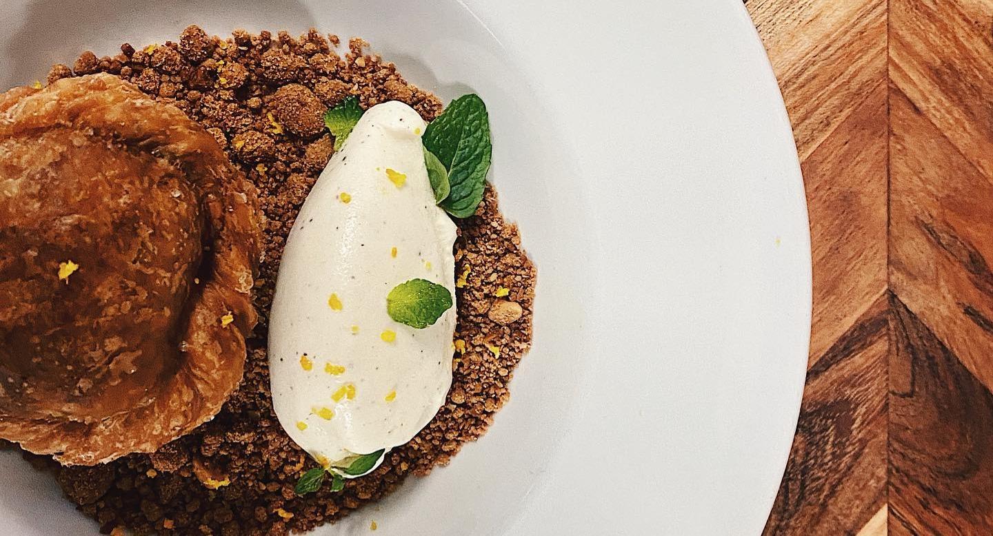 Sandbar and Restaurant photo 2