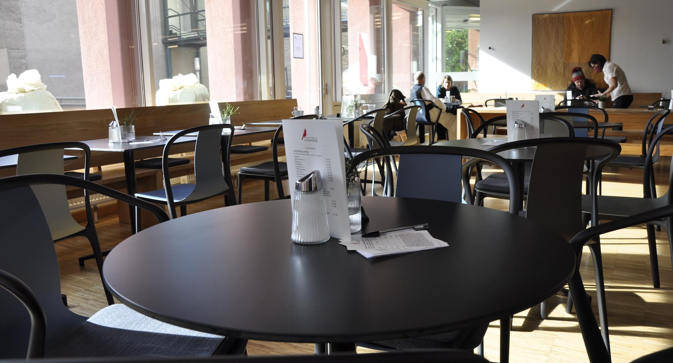 Cafe dasKardinal photo 3
