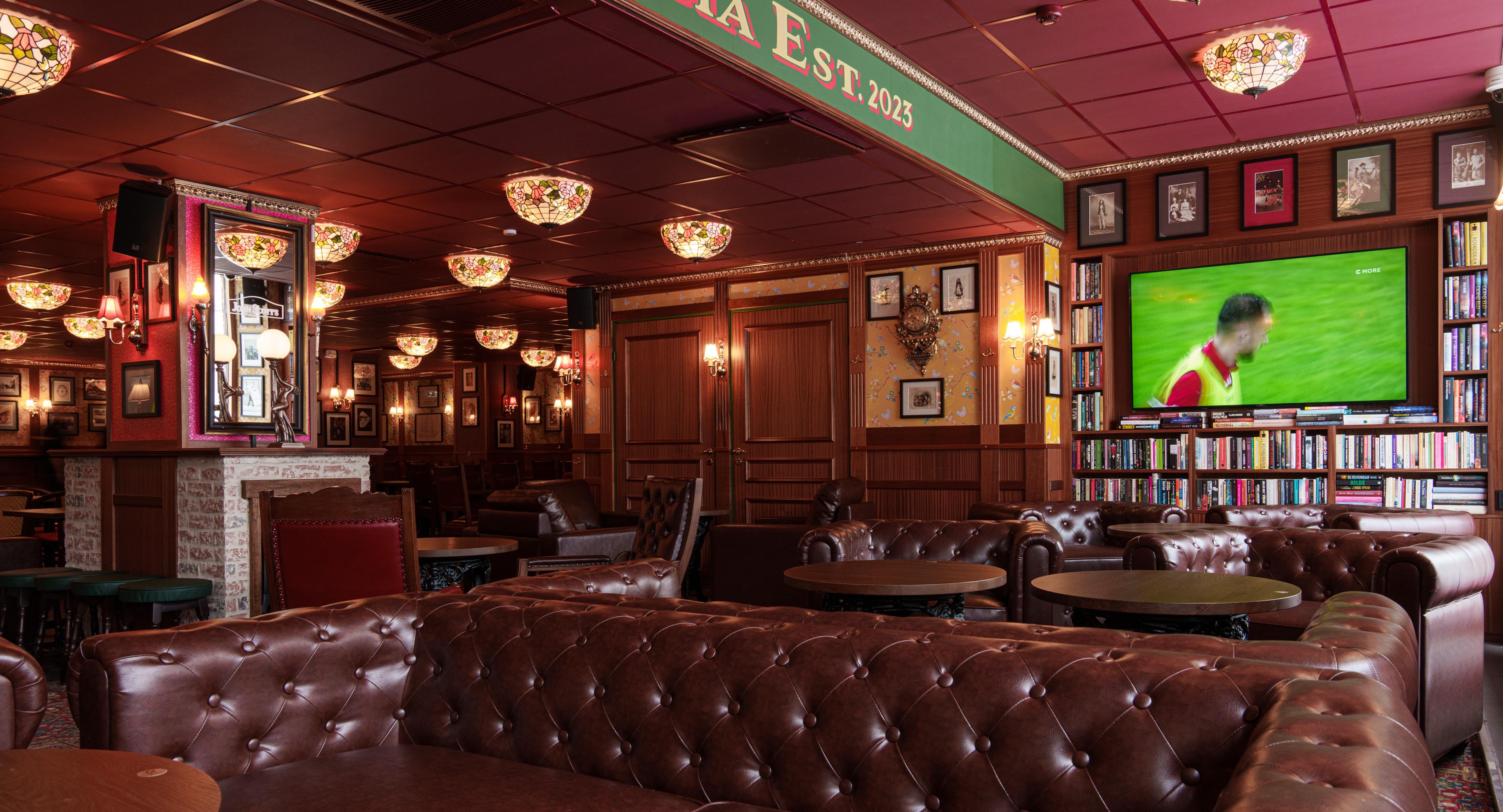 John Scott's Arkadia photo 2