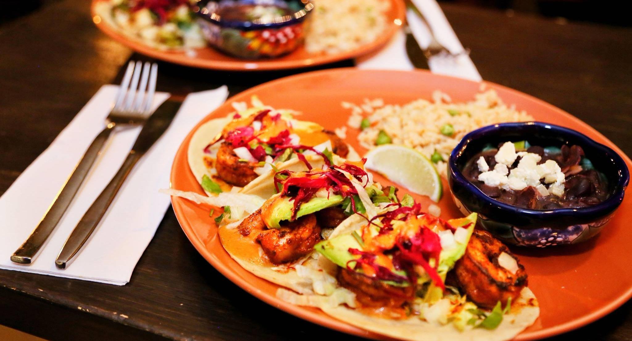 Pueblo Bar y Taqueria photo 5