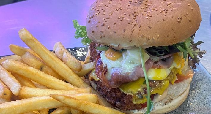 Joe's Pizza Bar photo 5