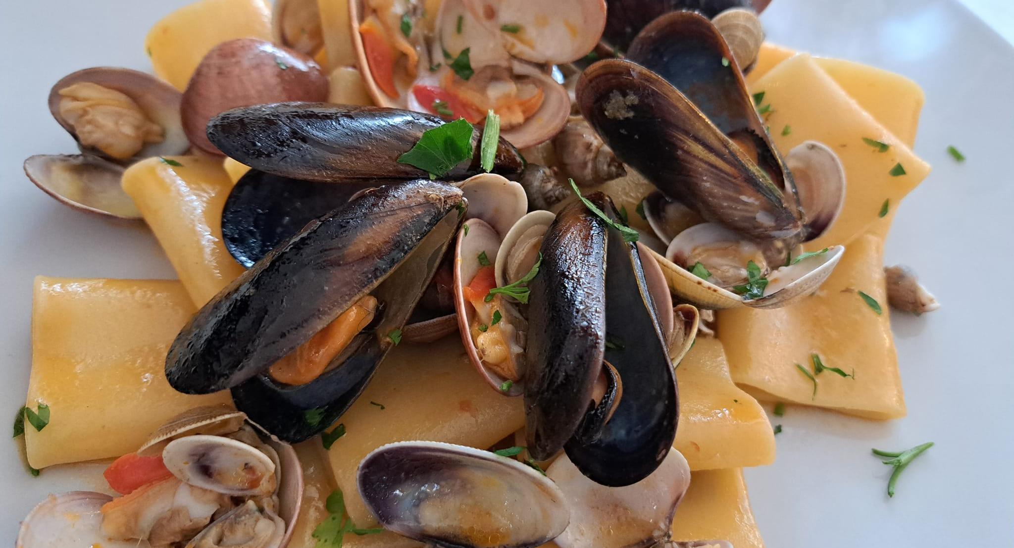 Ristorante e Pizzeria Mezza Luna “Tore a Mare” photo 4