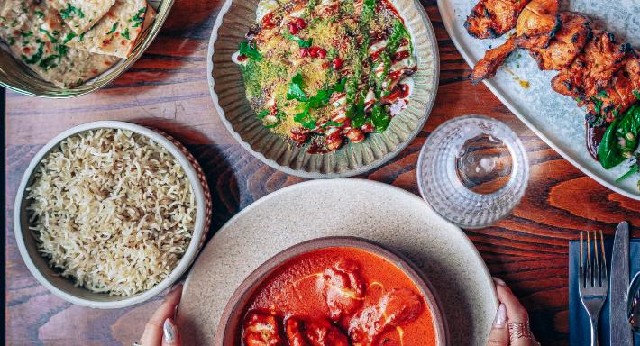 Three Falcons photo 2