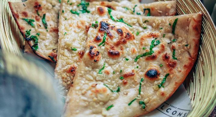 Three Falcons photo 5