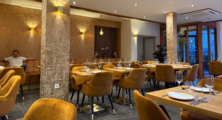 Tangra Indian Chinese Restaurant photo 3