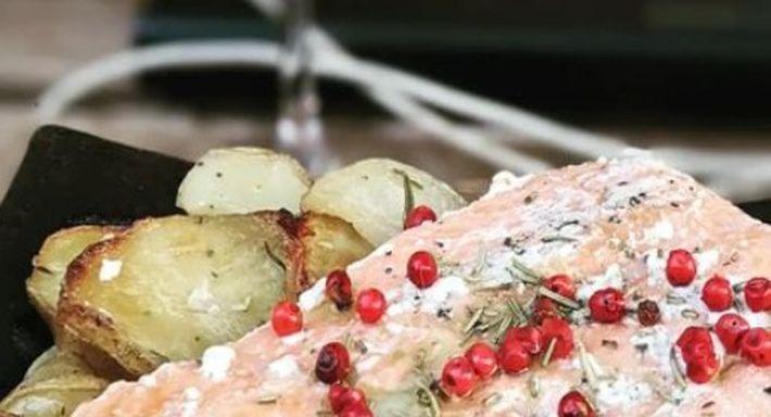 Wishlist Café photo 3