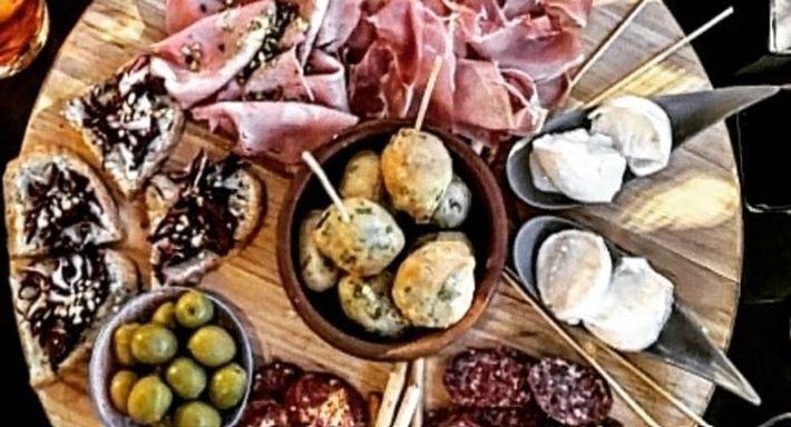 Wishlist Café photo 2