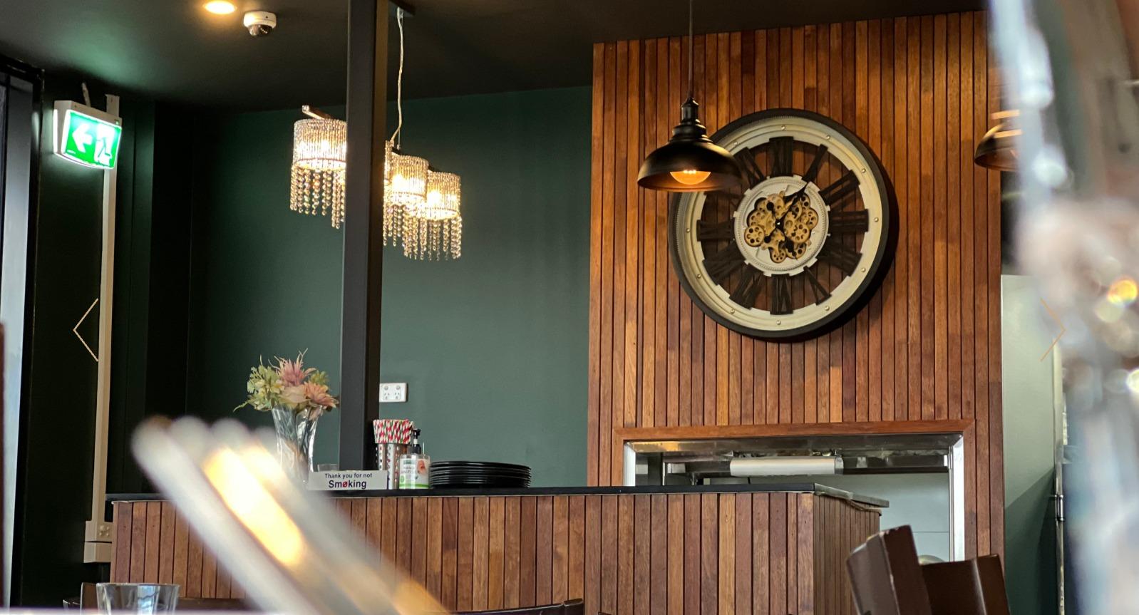 Mezbaan Dine In photo 4