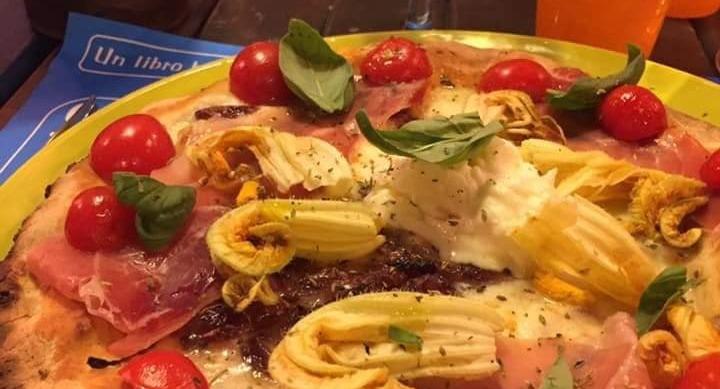 Pizzeria Art Libri Totó photo 4