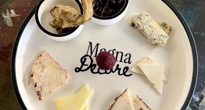 Decore - Cucina Pizza Enoteca photo 2