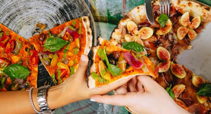 Decore - Cucina Pizza Enoteca photo 3