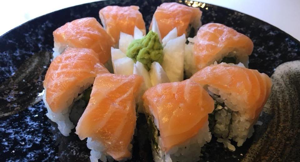 Gomi Sushi Restaurant photo 4