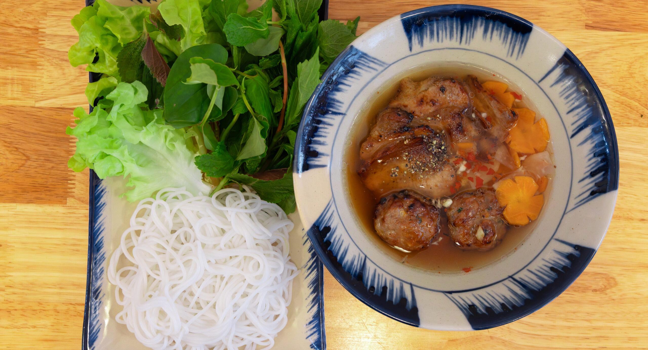 Alo Viet Food photo 2