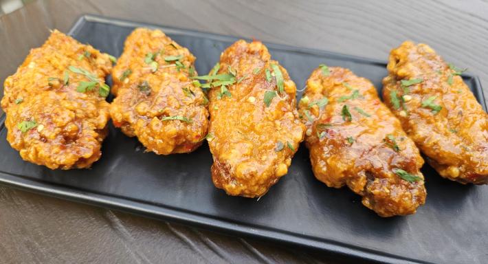 Booze & Bitez photo 3