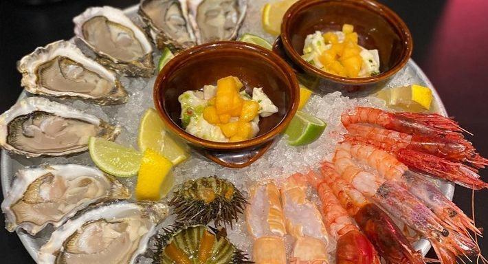 Tiki 111 - Wine Oyster & Fish photo 3