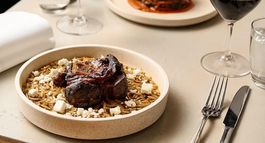 Astoria Bar Kè Grill