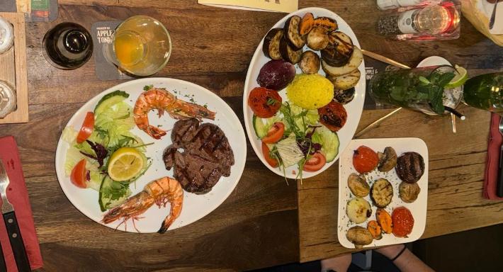 Uno Mas - Argentinian Grill photo 2