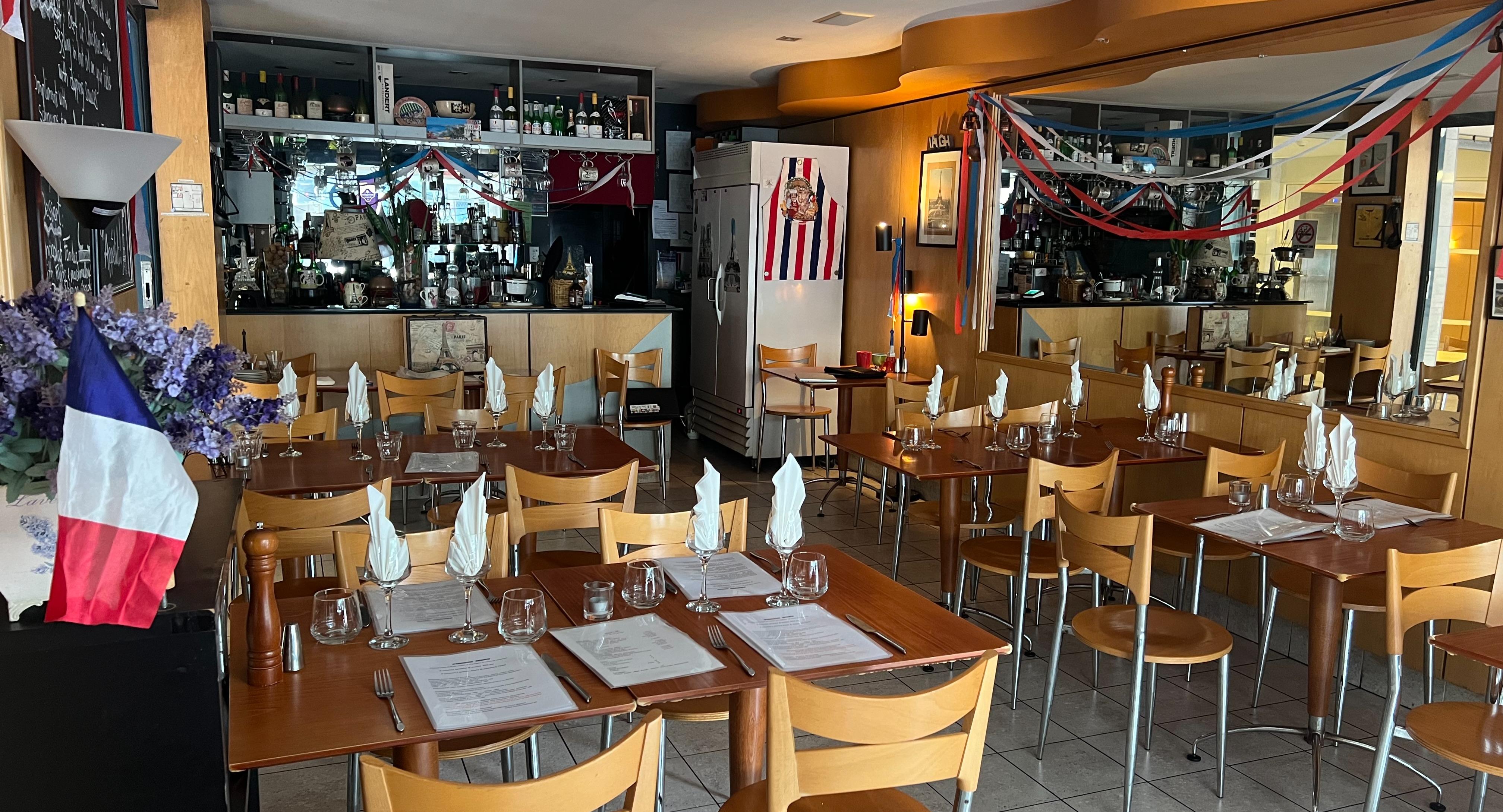 Cj's French & Fondue Restaurant photo 3