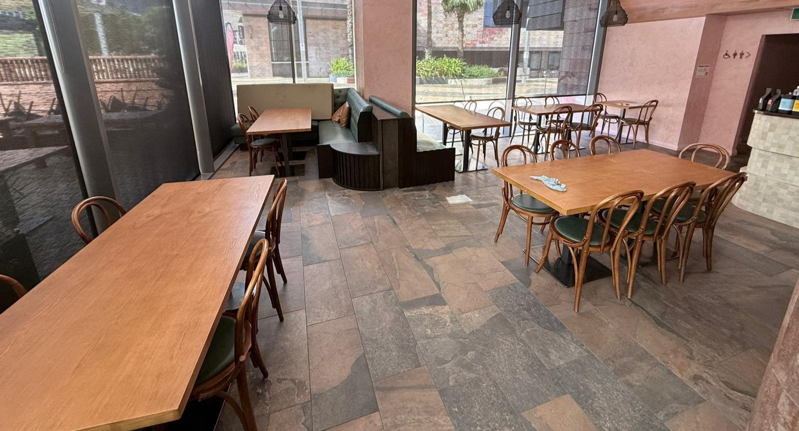 Argyle Bar & Restaurant photo 4