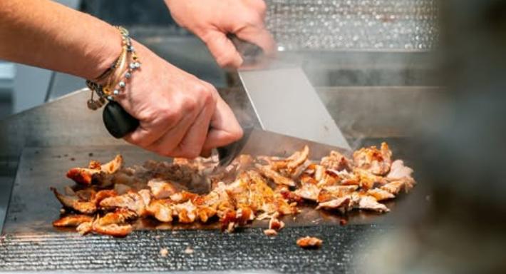 Neapolis Specialità Greche photo 4