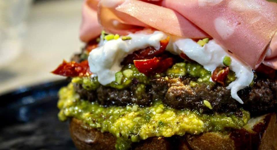 Donna Burgherita Milano