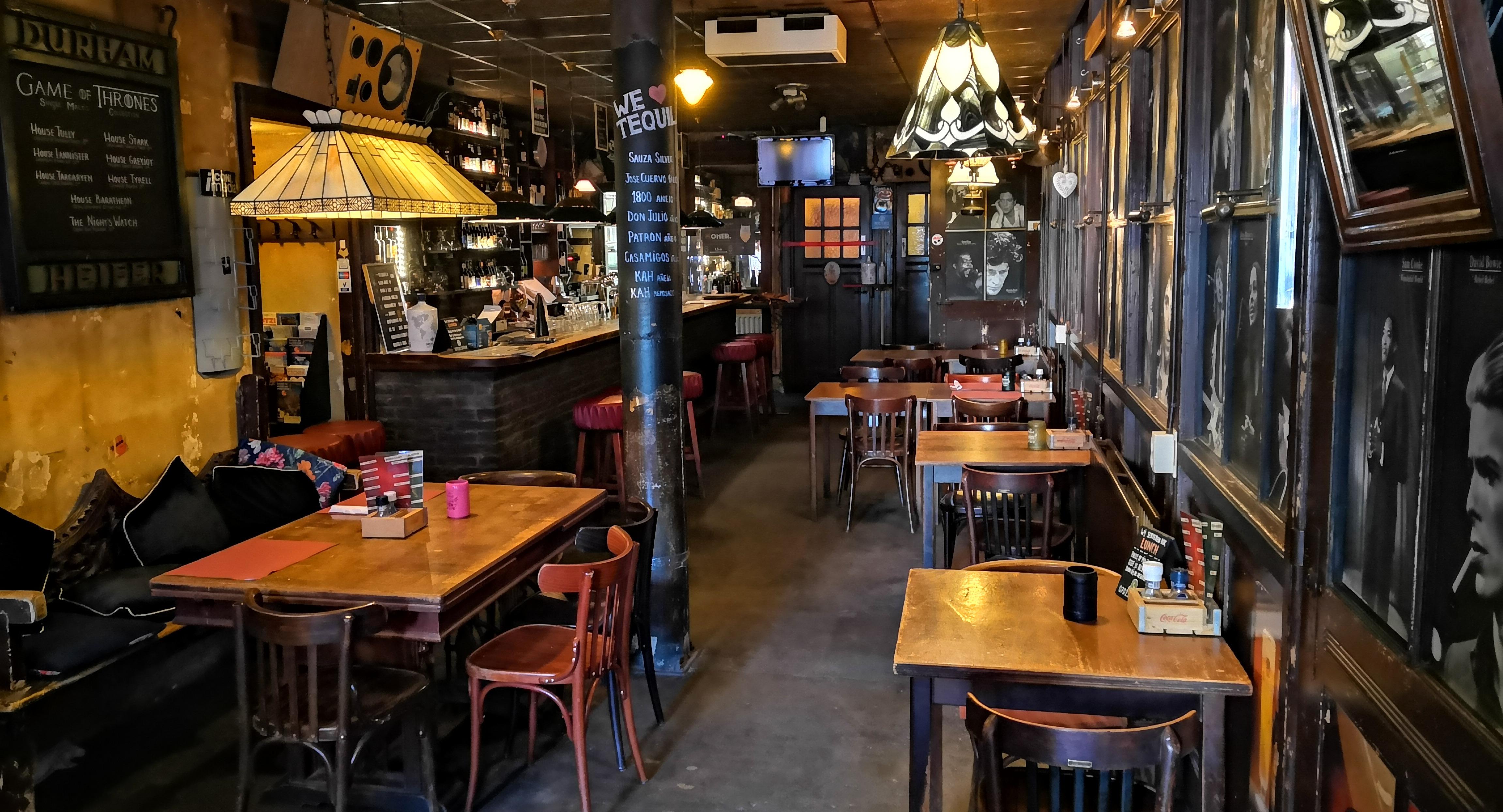 De Paraplu - lunch diner borrel photo 3