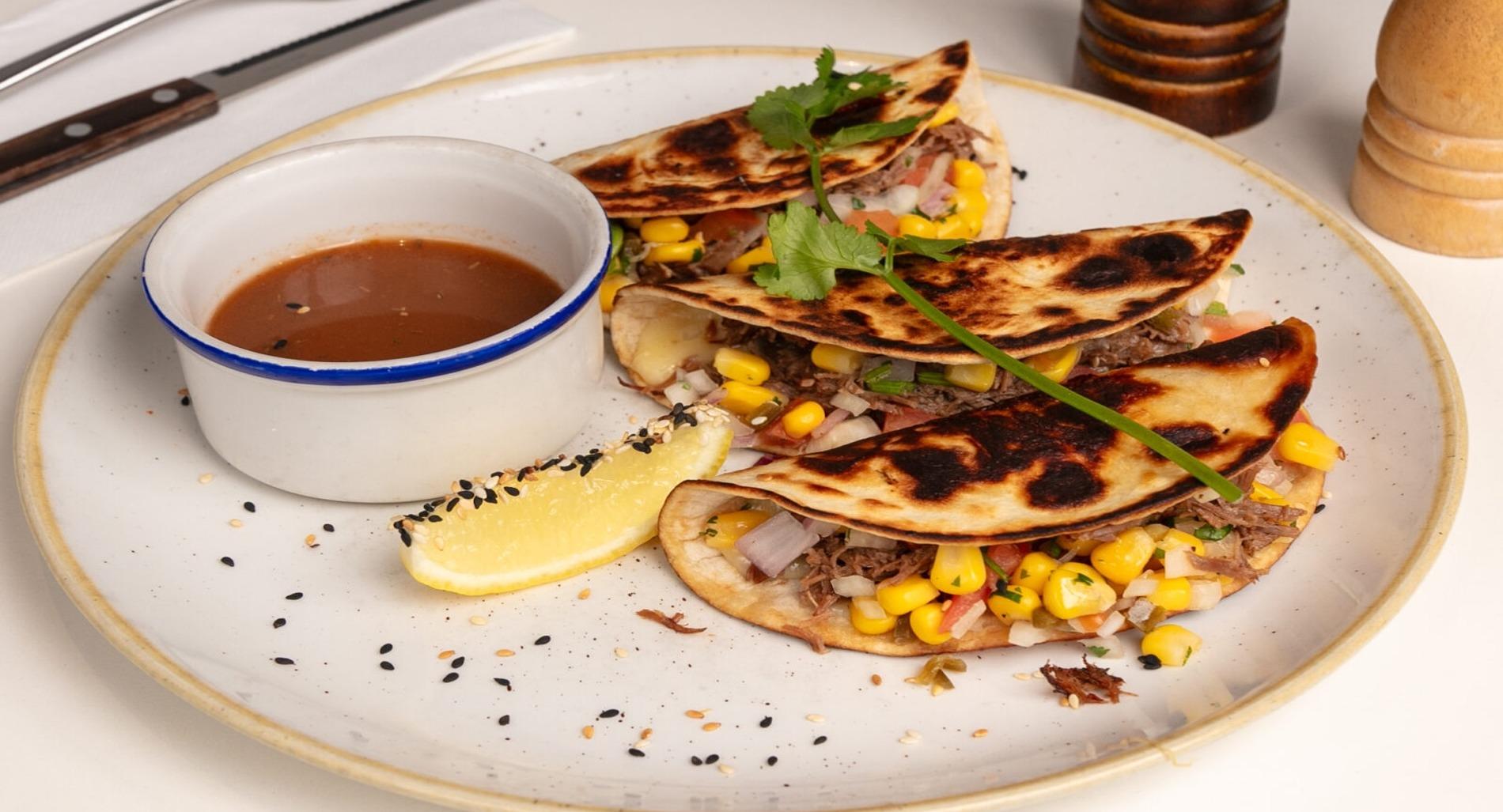 Rubika Cafe & Bar photo 3