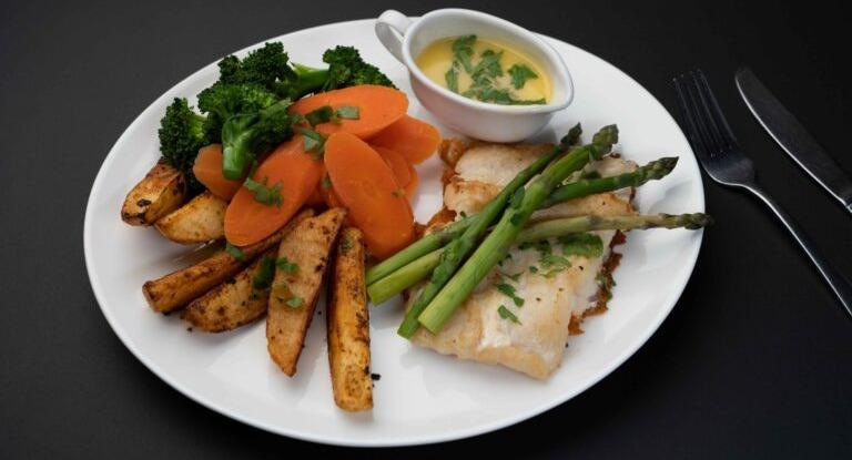 DiCaprio Family Restaurant photo 5