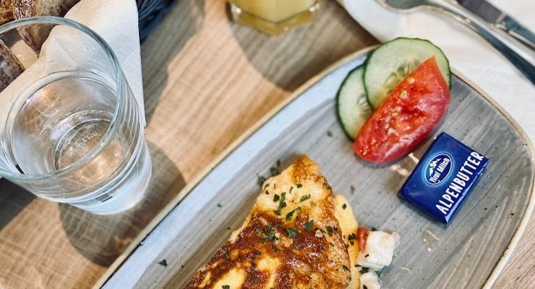 Breakfast Club photo 4