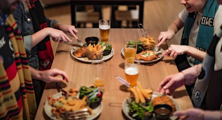 Angus & Co - Adelaide Royal Coach photo 4