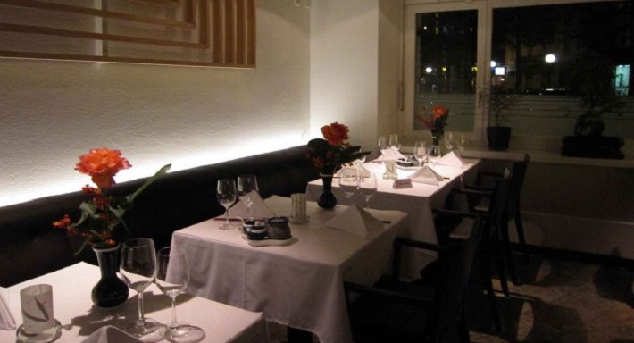 YEN'S Restaurant photo 4