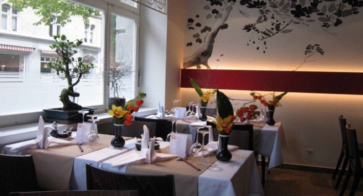 YEN'S Restaurant photo 2