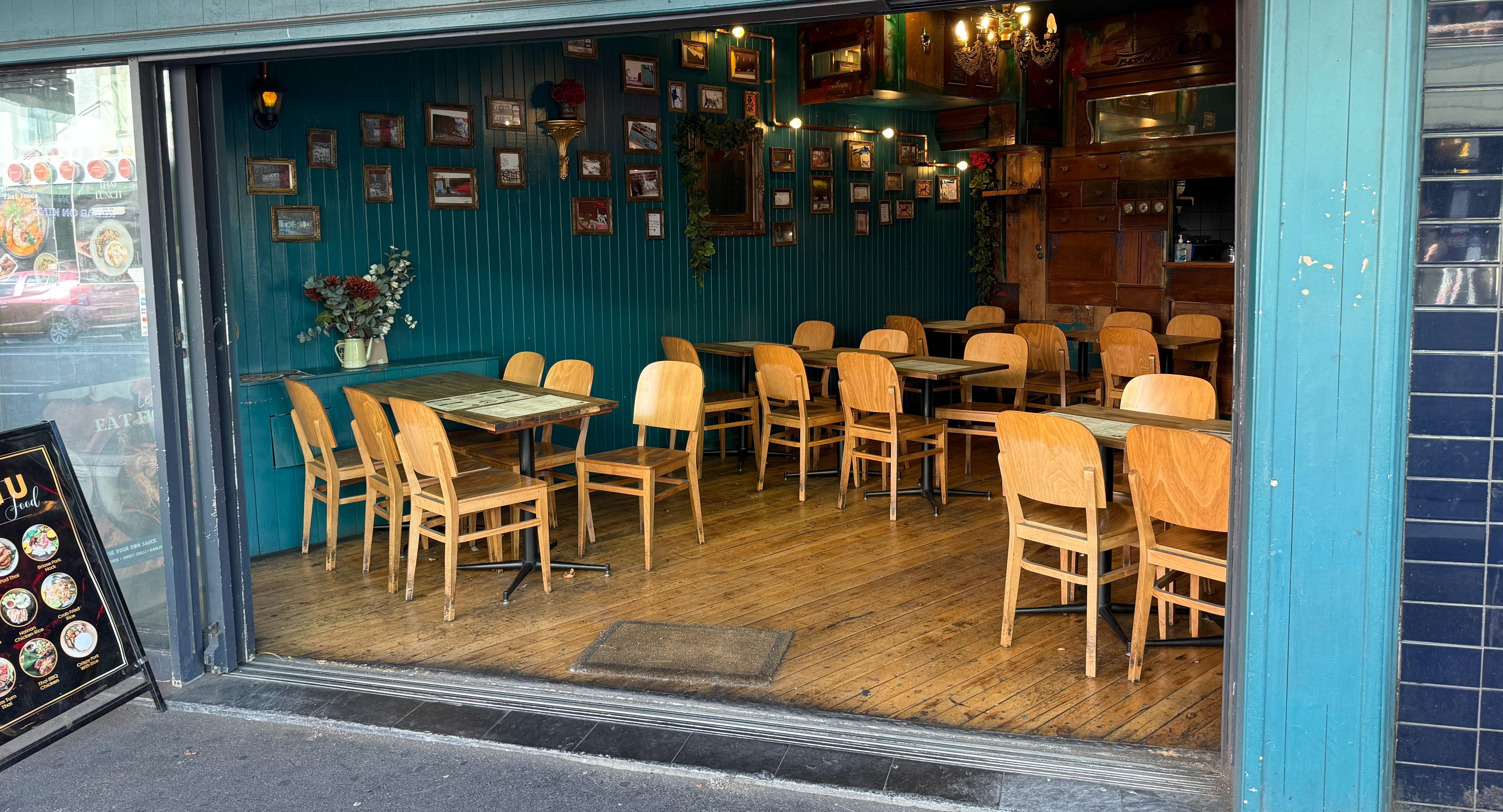 Newtown Thai photo 2