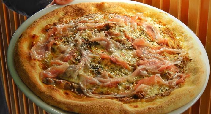 Pizzeria Bella photo 4