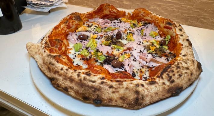 Carlo fiamma pizza e cantina photo 3