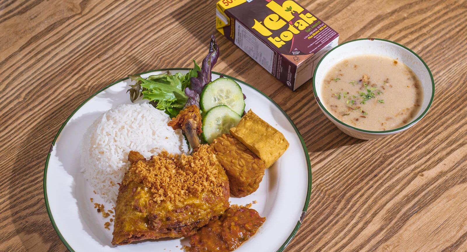 Ria Ayam Penyet Adelaide