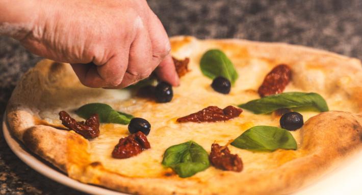 WHITE restaurant photo 3