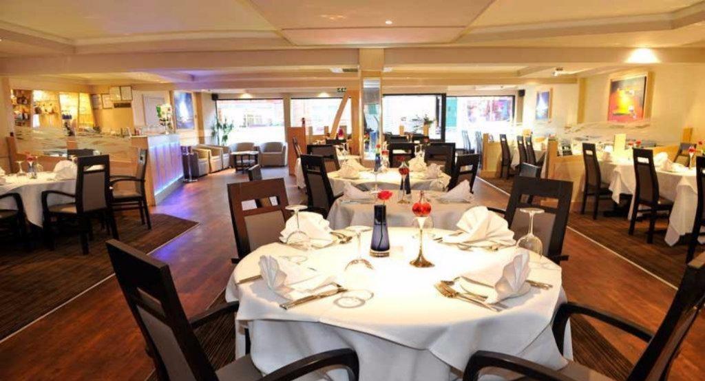 Bina Tandoori - Reading photo 2