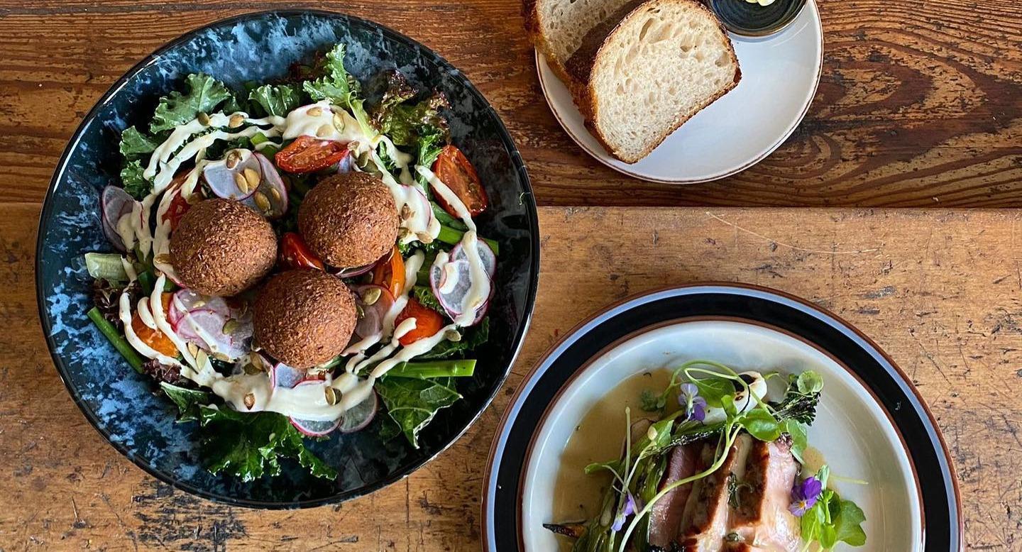 Peloton Cycling Eatery