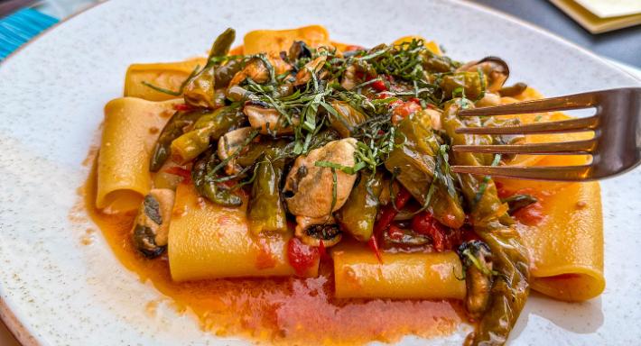 Mediterraneo fish & drink photo 5