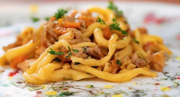 Chi Burdlaz Garden photo 3