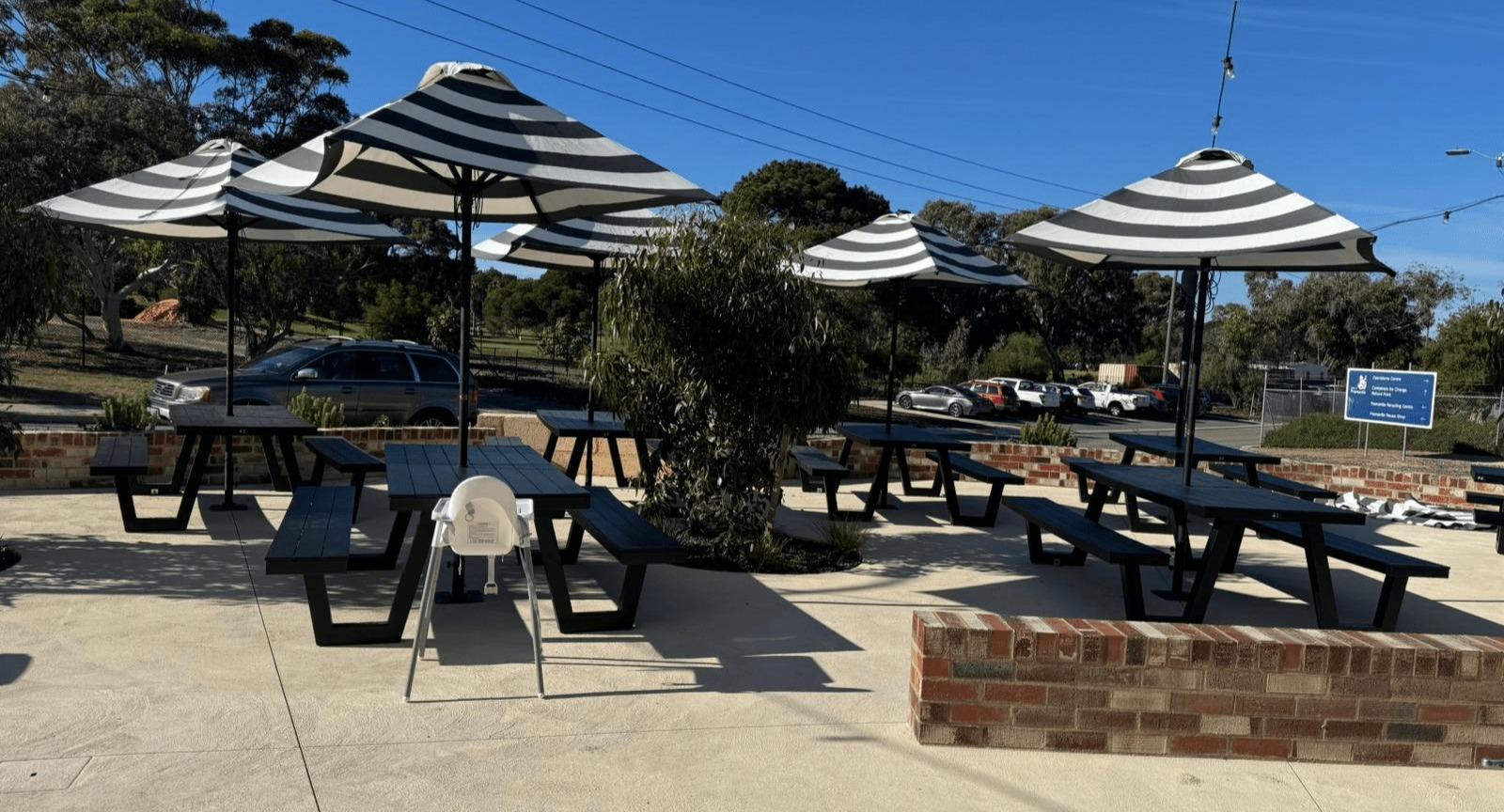 Kricket Local photo 5