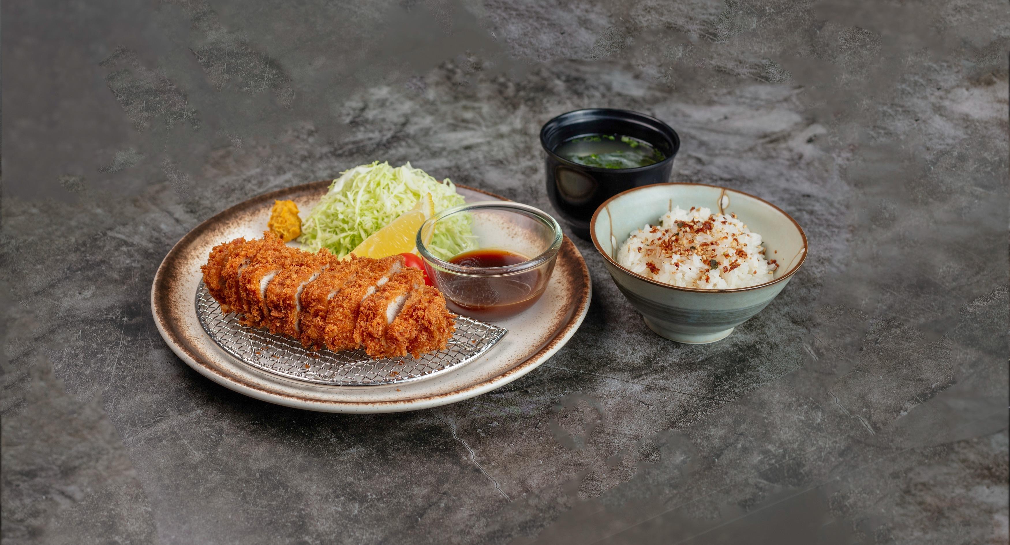 Monzen Izakaya and Grill photo 3