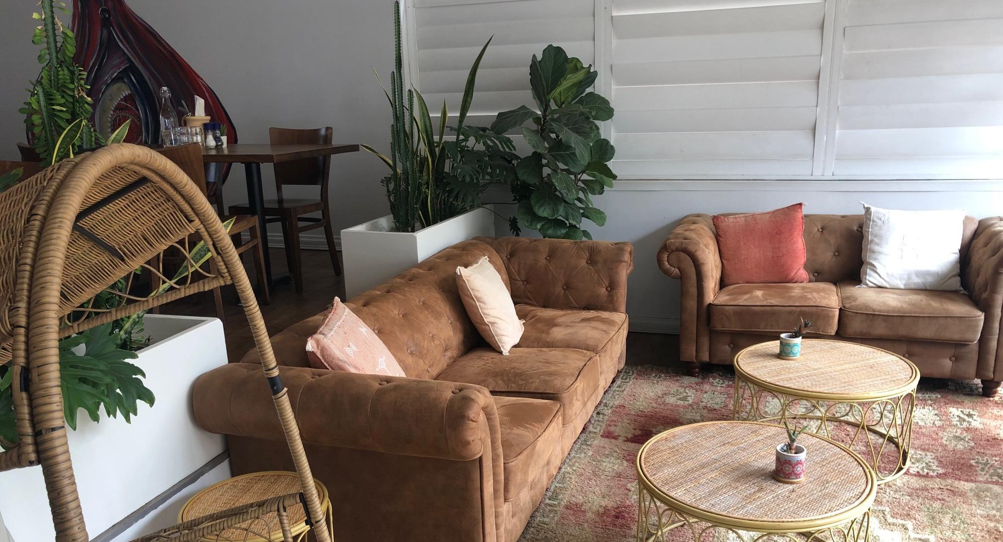 Hangout on Hay photo 5