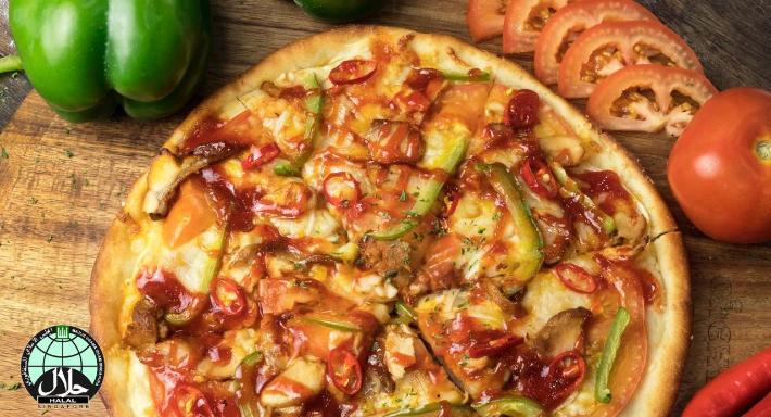 Chilis Pizza photo 4