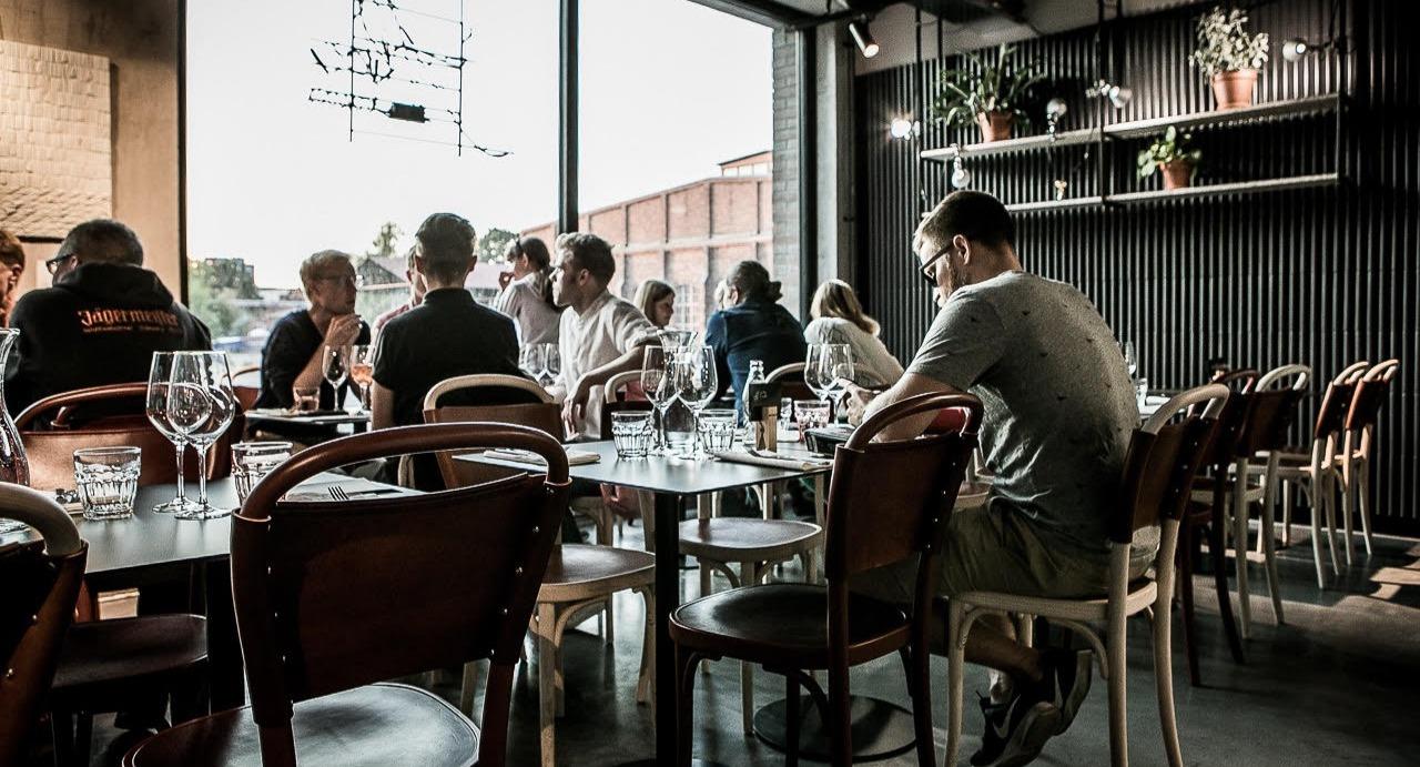 Alice Italian photo 2