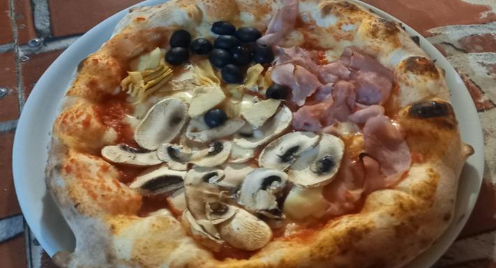 Pizzeria Pomodoro e Basilico photo 5