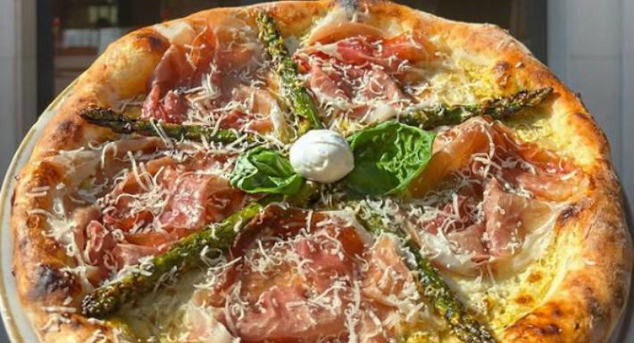 Pizzeria Entrée photo 2